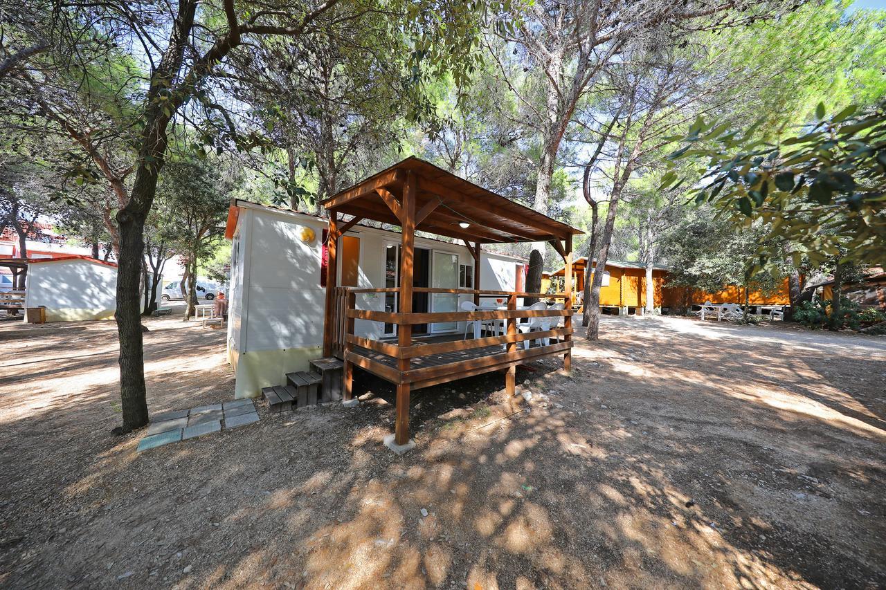 波弗加纳 Camp Porat酒店 外观 照片