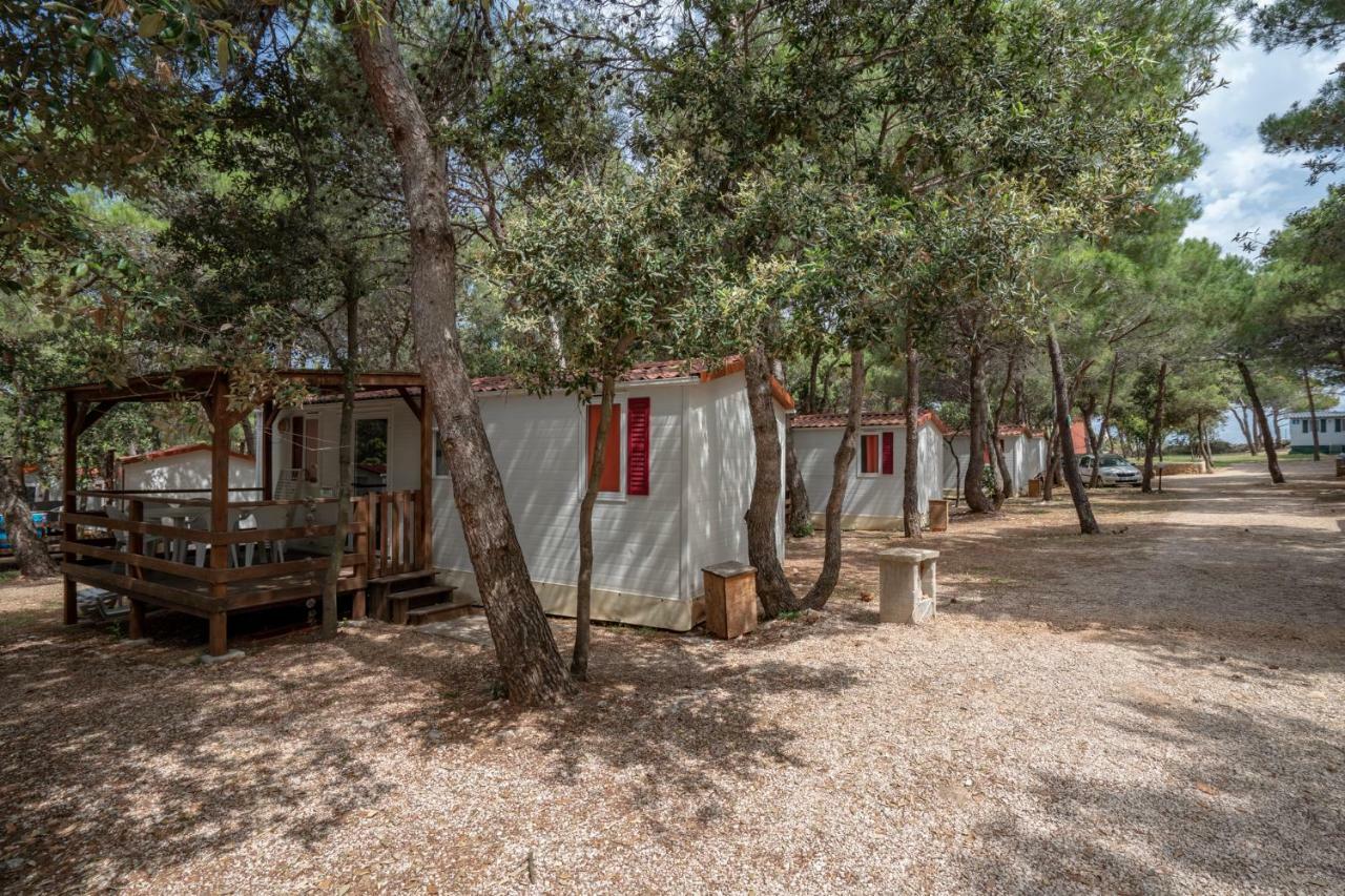 波弗加纳 Camp Porat酒店 外观 照片