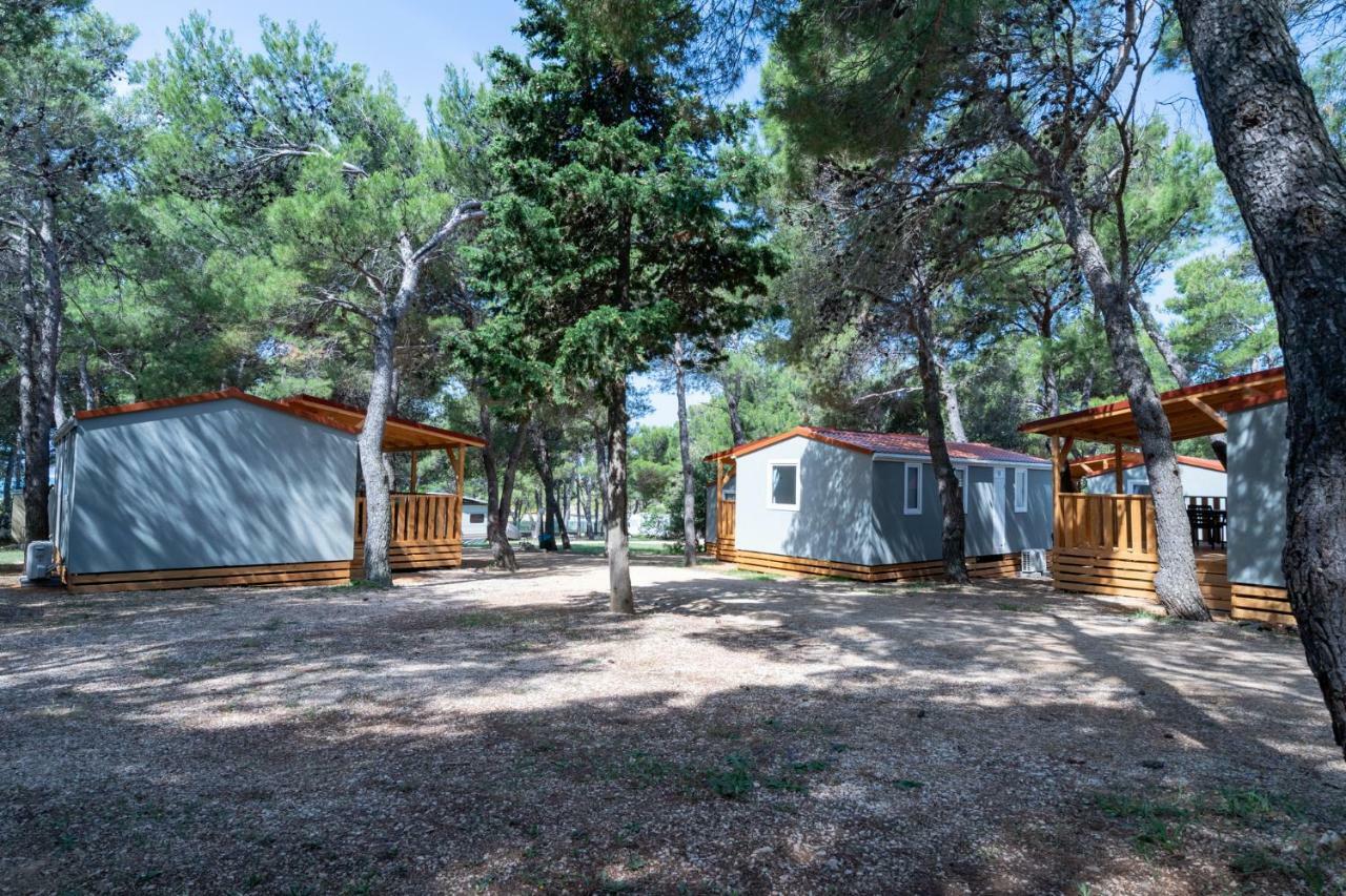 波弗加纳 Camp Porat酒店 外观 照片